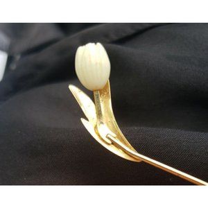 Vintage Avon Brooch Pin Graceful Tulip Gold-tone 1980's Floral Fl…